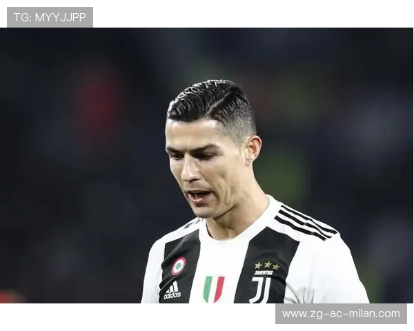 尤文坎比亚索边路创造空间能力强