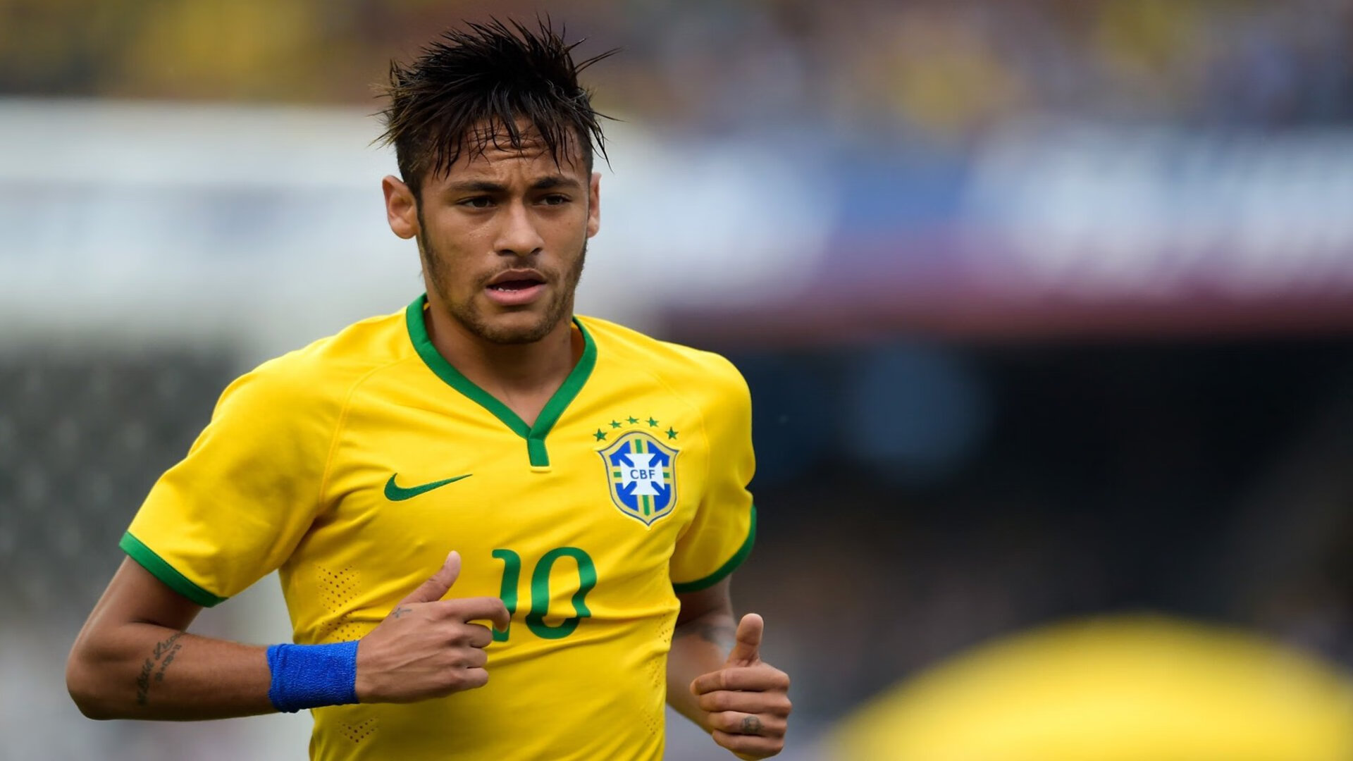 米兰体育(中国大陆)官网-“在高新区全民健身馆，壁球场上没有‘慢’字，只有‘快’与‘准’！”